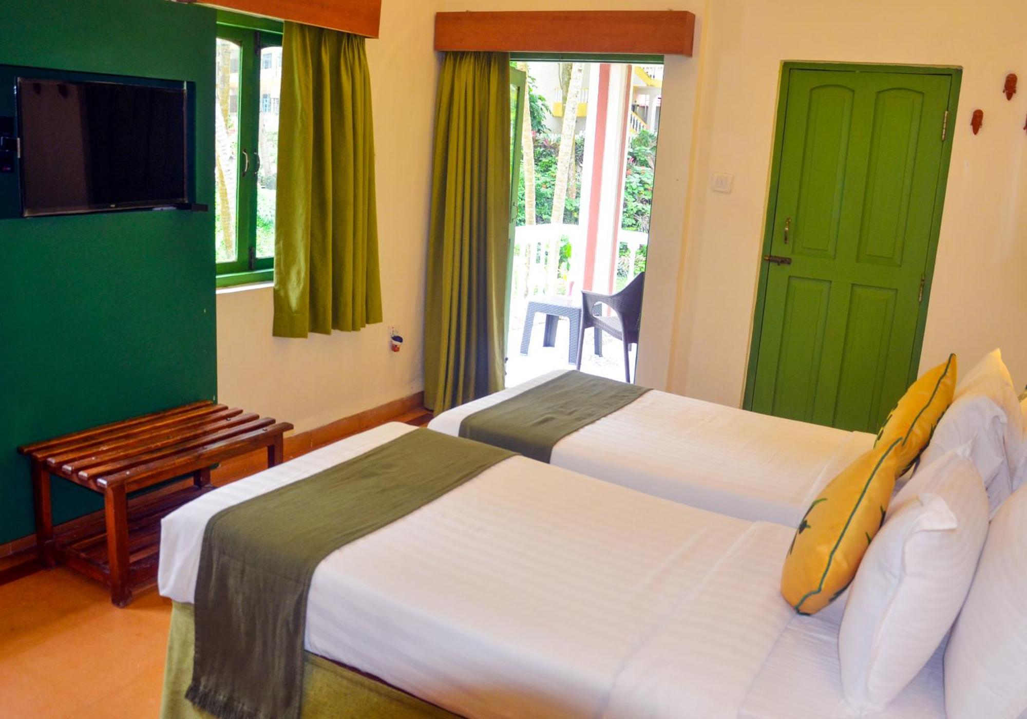 Bambolim Beach Resort Exterior foto