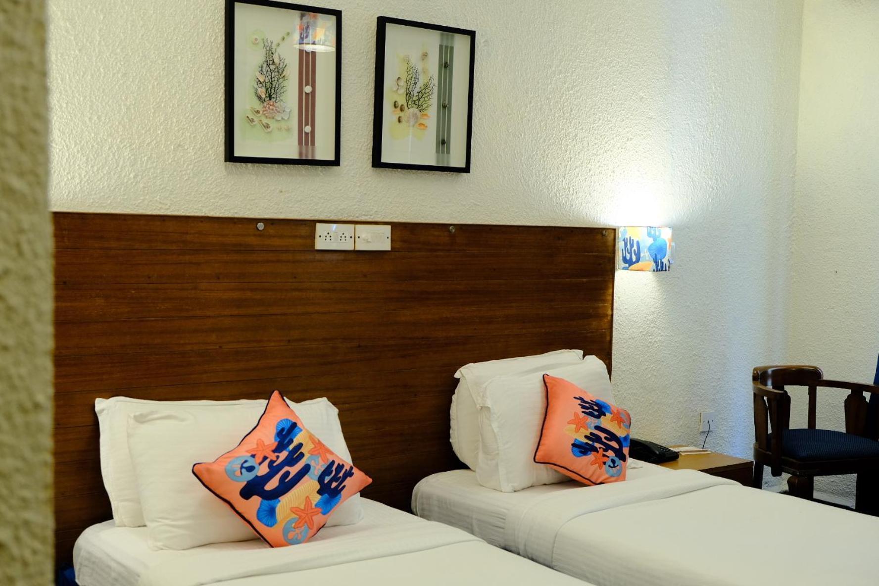 Bambolim Beach Resort Exterior foto